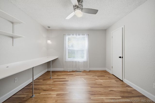3833 E 82nd Place, Tulsa, OK 74137