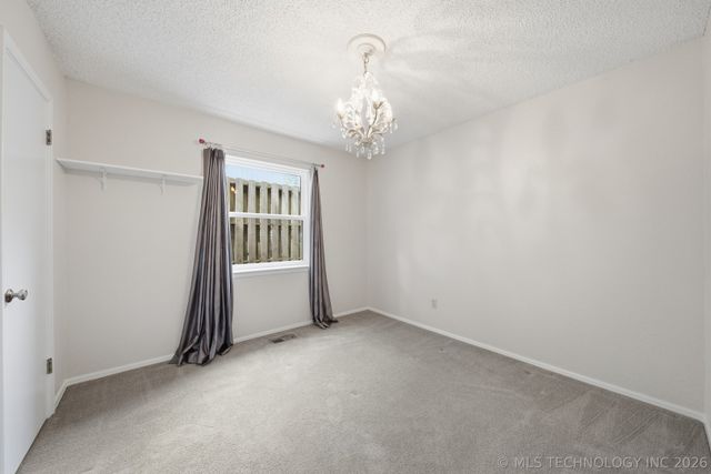3833 E 82nd Place, Tulsa, OK 74137