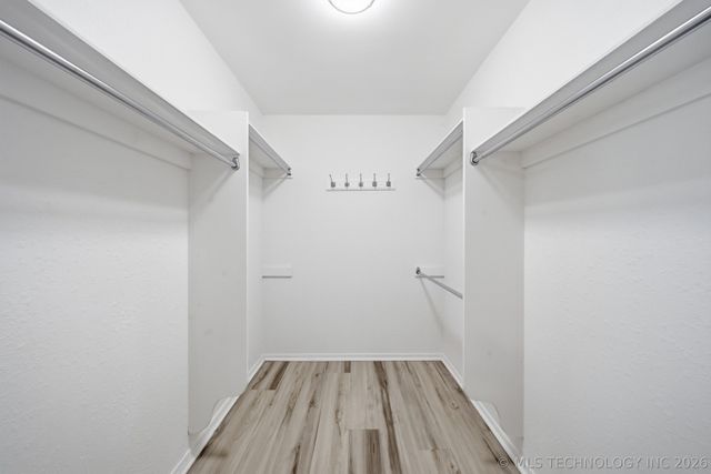 3833 E 82nd Place, Tulsa, OK 74137