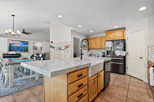 483 W ROLLING SAGE WAY, Saratoga Springs, UT 84045