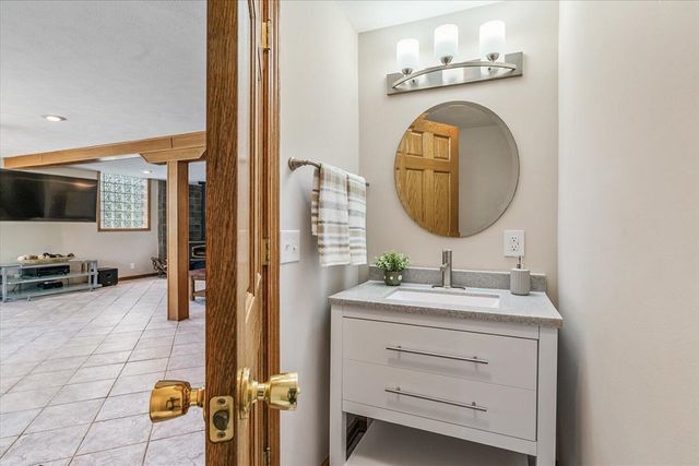 13754 45th Street, Bloomingdale, MI 49026