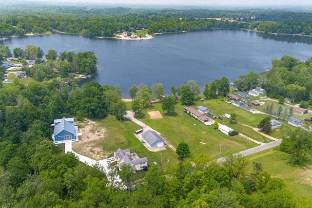 13754 45th Street, Bloomingdale, MI 49026