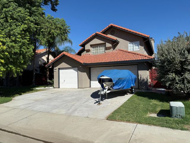 1010 Neal St, Los Banos, CA 93635