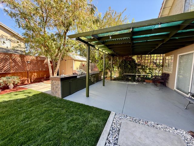 1010 Neal St, Los Banos, CA 93635