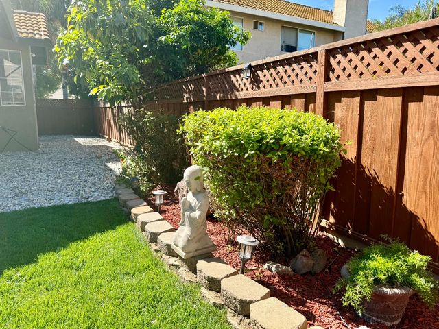 1010 Neal St, Los Banos, CA 93635