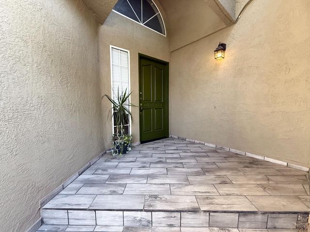 1010 Neal St, Los Banos, CA 93635