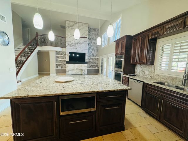 4416 W Chama Drive, Glendale, AZ 85310