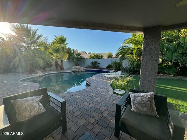 4416 W Chama Drive, Glendale, AZ 85310