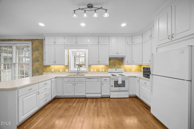 302 Green Court, Elon, NC 27244