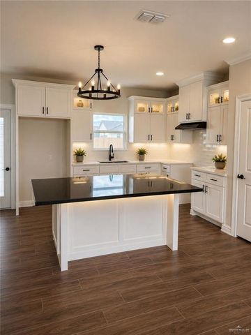 1606 Karianna Drive, Mercedes, TX 78570