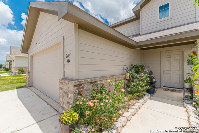 2401 RANGER PASS, Seguin, TX 78155