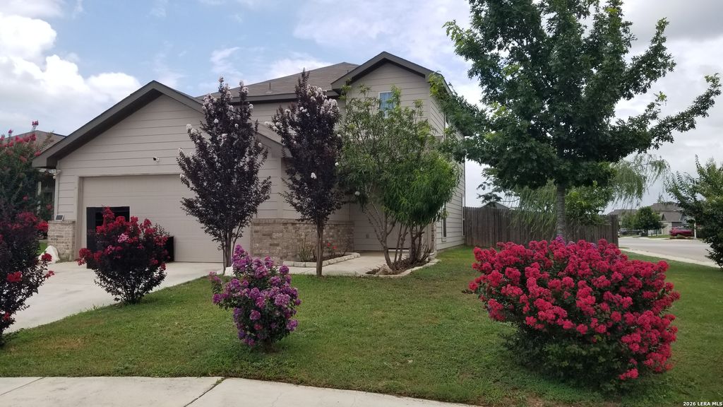 2401 RANGER PASS, Seguin, TX 78155