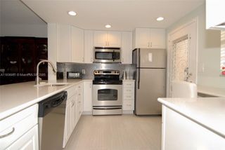 300 NE 12th Ave 207, Hallandale Beach, FL 33009