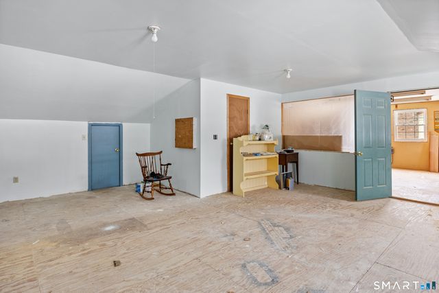 962 Shuttle Meadow Road, Southington, CT 06489