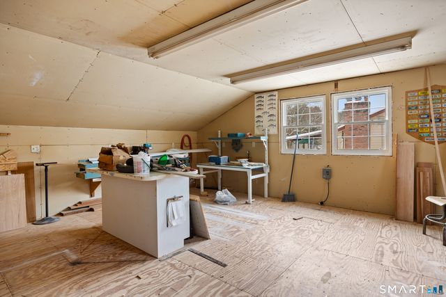 962 Shuttle Meadow Road, Southington, CT 06489