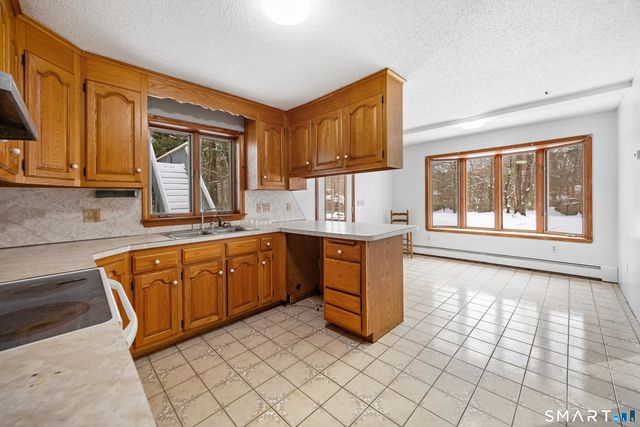 962 Shuttle Meadow Road, Southington, CT 06489