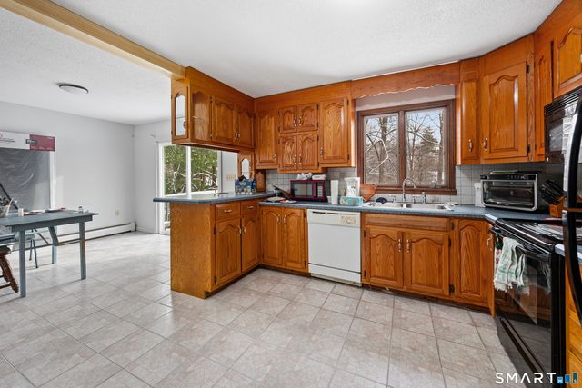 962 Shuttle Meadow Road, Southington, CT 06489