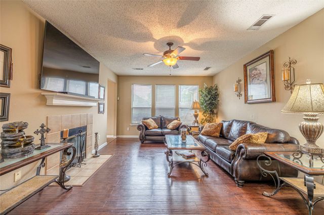 3103 Scott Drive, Sachse, TX 75048