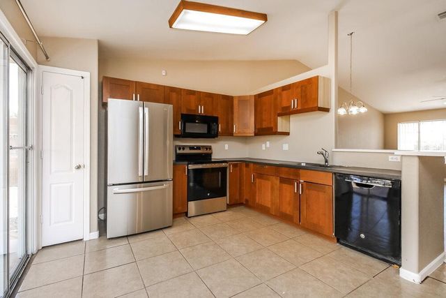 11346 E Dartmouth Street, Mesa, AZ 85207