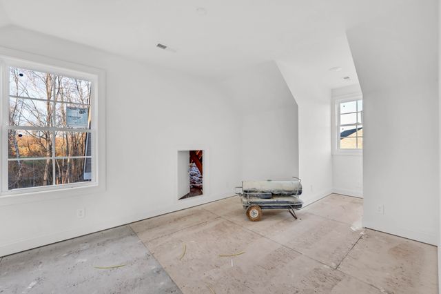 155 Cottage Ln, Clarksville, TN 37043