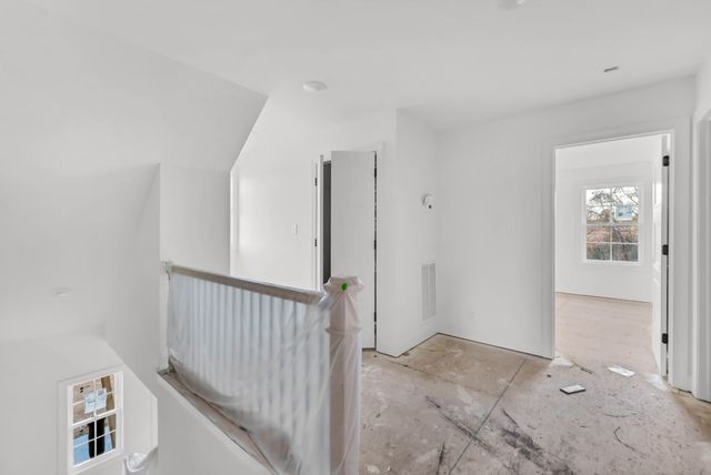 155 Cottage Ln, Clarksville, TN 37043