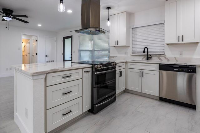 8584 MILLINOCKETT LANE, Orlando, FL 32825