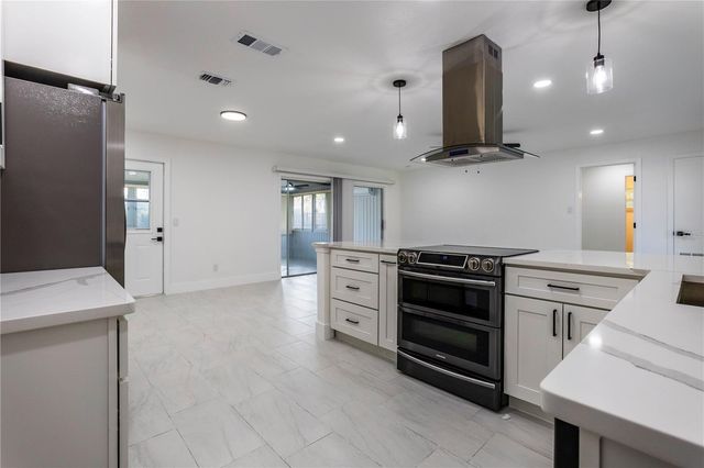 8584 MILLINOCKETT LANE, Orlando, FL 32825