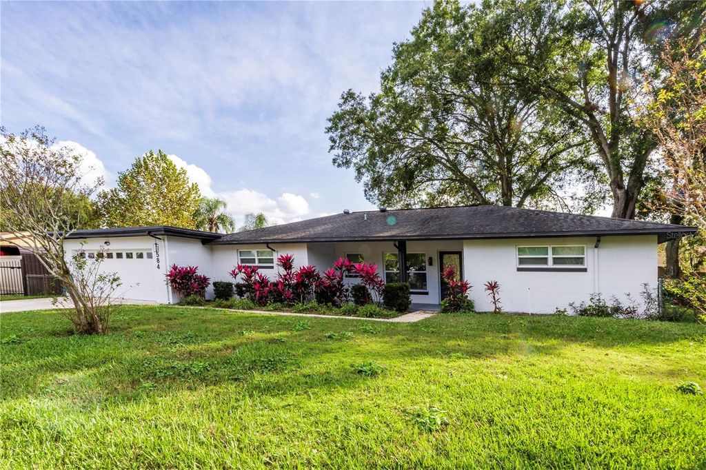 8584 MILLINOCKETT LANE, Orlando, FL 32825