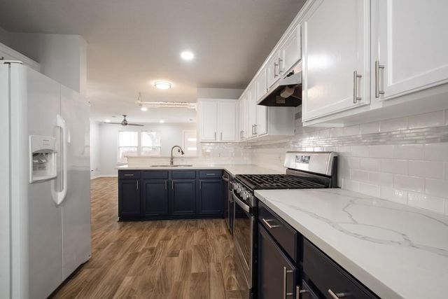 1422 Ruthven Street, Houston, TX 77019