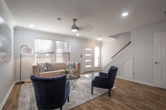 1422 Ruthven Street, Houston, TX 77019