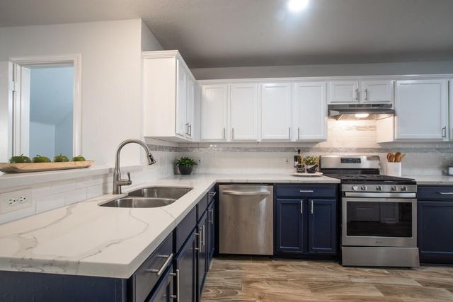 1422 Ruthven Street, Houston, TX 77019