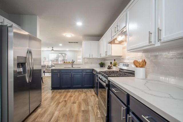 1422 Ruthven Street, Houston, TX 77019