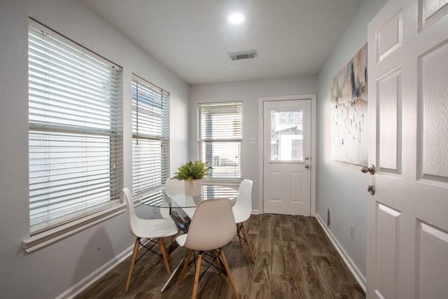 1422 Ruthven Street, Houston, TX 77019