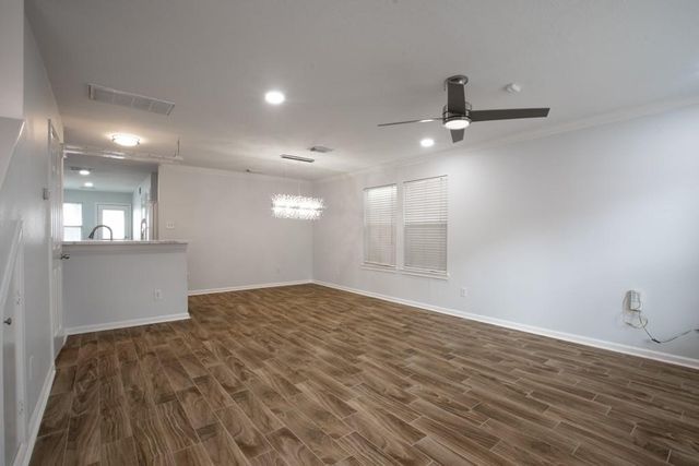 1422 Ruthven Street, Houston, TX 77019