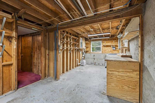 91 Conant Road, Nashua, NH 03062