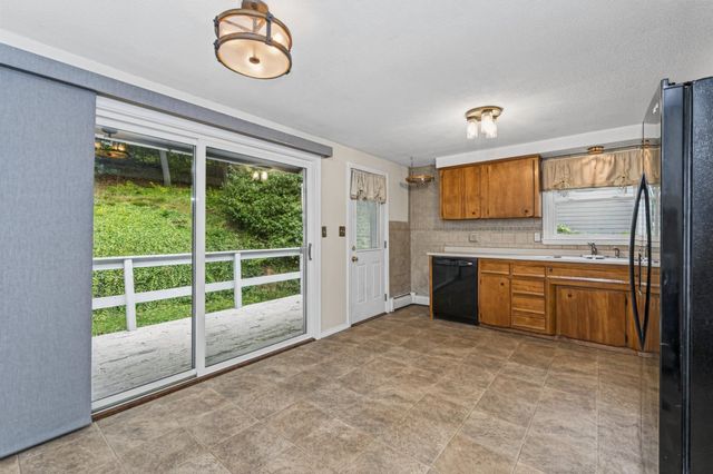 91 Conant Road, Nashua, NH 03062