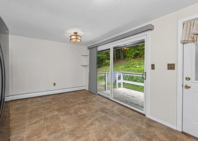 91 Conant Road, Nashua, NH 03062