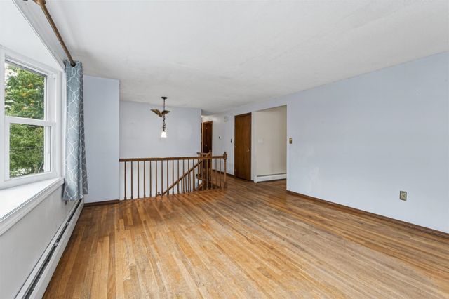 91 Conant Road, Nashua, NH 03062