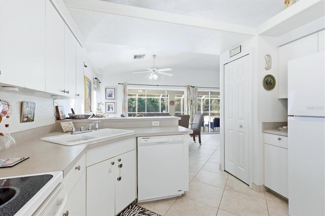 206 COUGAR WAY, Rotonda West, FL 33947