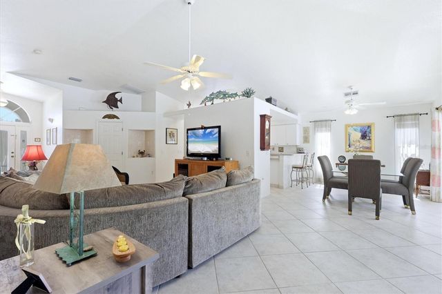 206 COUGAR WAY, Rotonda West, FL 33947