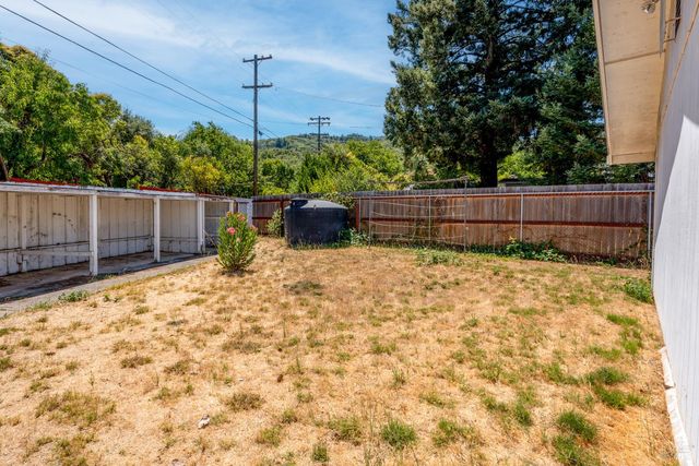 850 Mendocino Dr, Ukiah, CA 95482