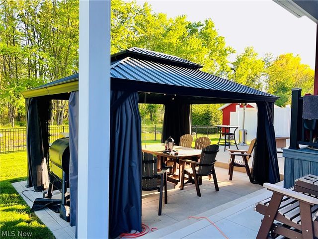 341 Cherry Ridge, Tallmadge, OH 44278