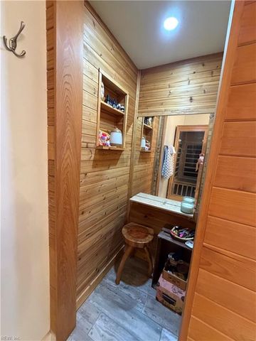 1042 Lands End WAY, Virginia Beach, VA 23451