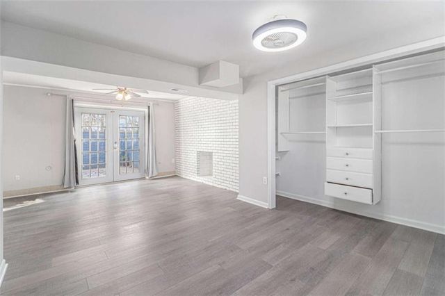 187 Hamilton E Holmes Drive, Atlanta, GA 30318