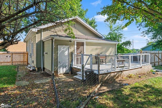 704 E North Street, Owosso, MI 48867