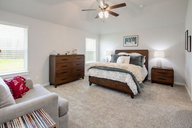 1923 Pinemont View Drive, Bryan, TX 77807