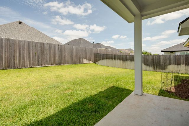 1923 Pinemont View Drive, Bryan, TX 77807