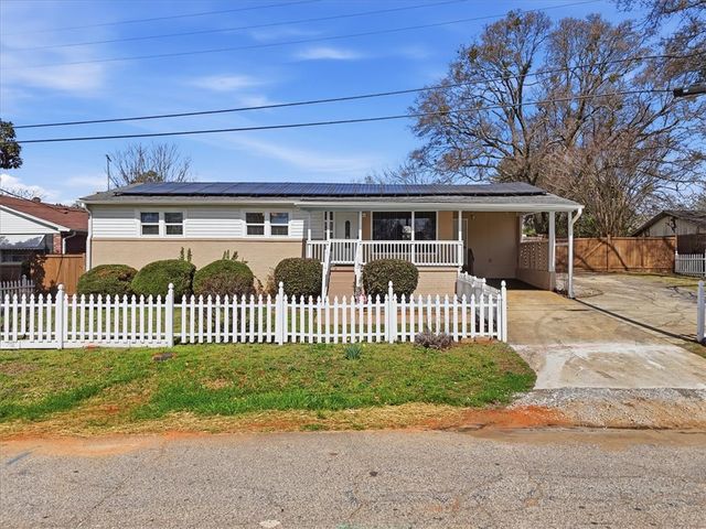 18 Maudie Street, Greenville, SC 29605