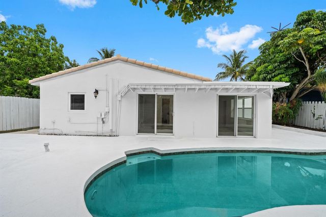 631 NE 56th Court, Fort Lauderdale, FL 33334