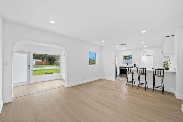 631 NE 56th Court, Fort Lauderdale, FL 33334